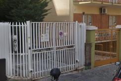 Fittasi Box Auto Doppio Via Diaz Portici Na Fittasi Box Auto Doppio Via Diaz Portici Na