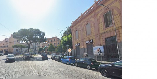 Vendesi Box Auto Piazza San Ciro Portici Na